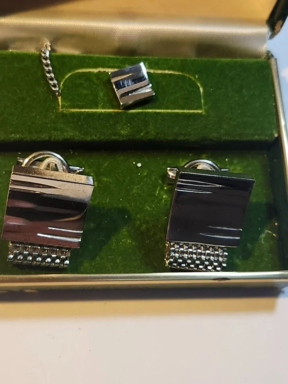 Vintage Silver Tone Cuff Links w/ Tie Pin